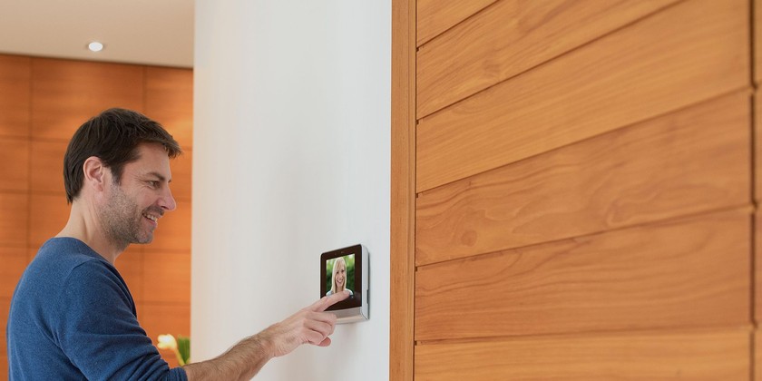 Kit interphone vidéo tactile connecté Somfy V500 | Windowo